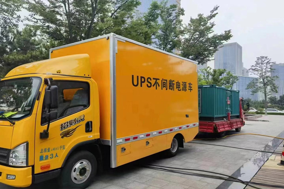 怀仁发电机租赁施工现场